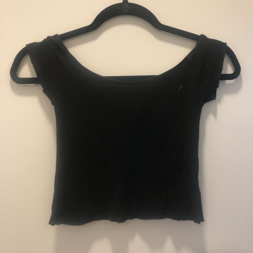 Black Ribbed Crop Top